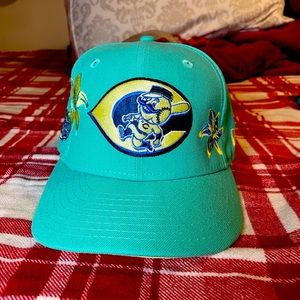 Custom Aloha Cincinnati Reds fitted hat size 7 1/8 can make in other sizes.